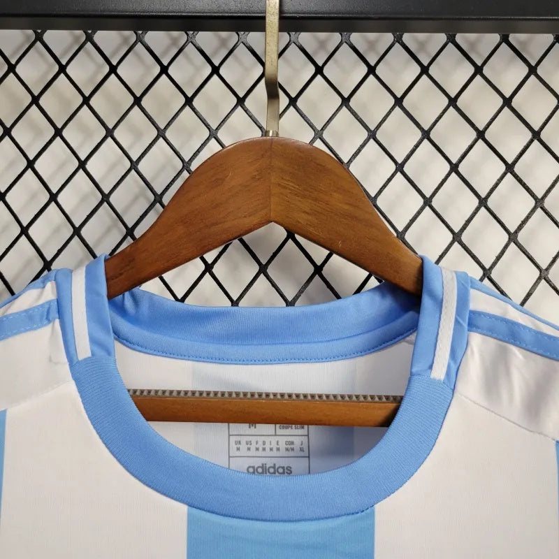 Women's Argentina Julián Álvarez 9 Home Soccer Jersey 2024/25