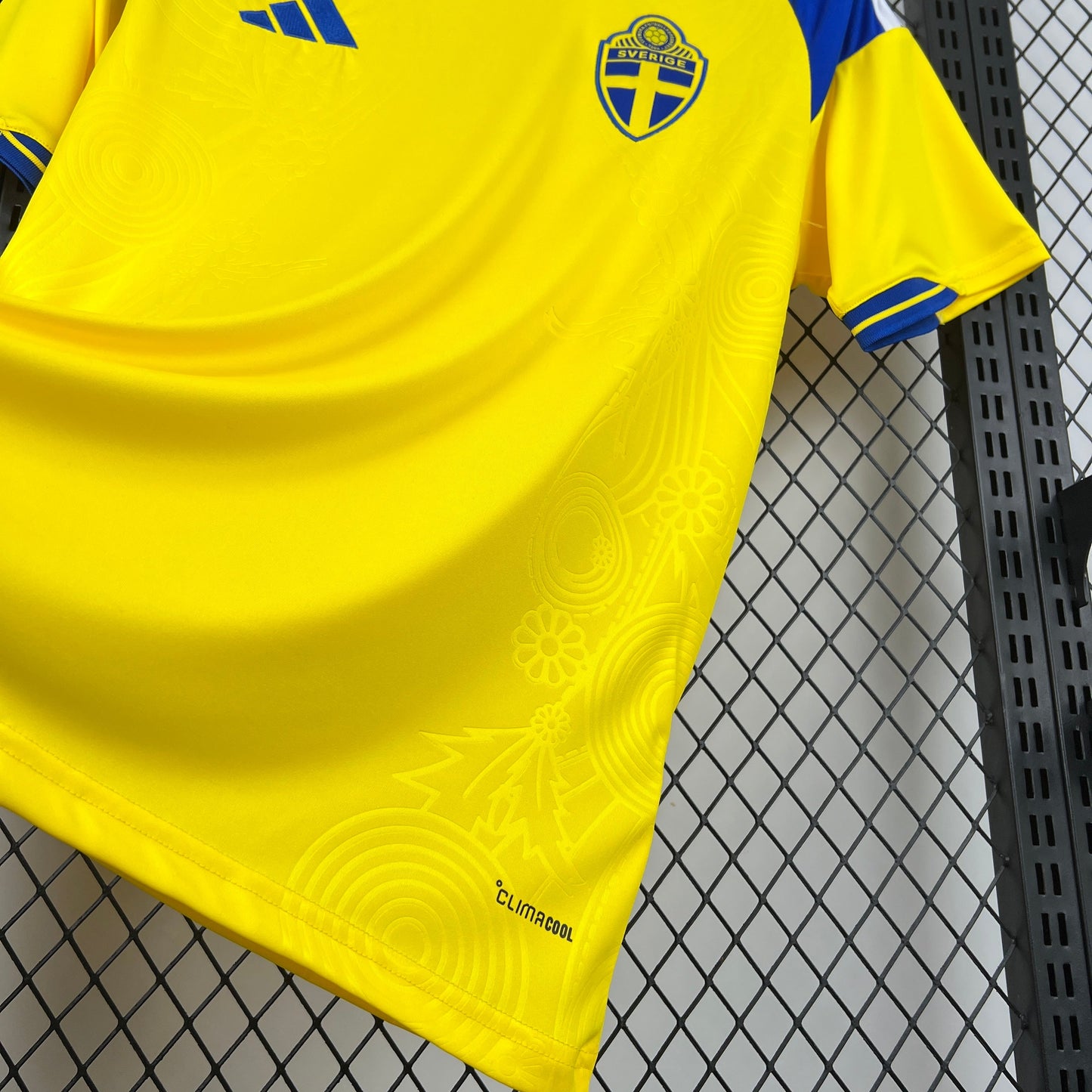 Sweden Henrik Larsson 11 Home Soccer Jersey World Cup 2026