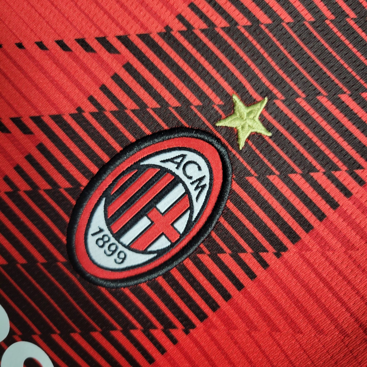 AC Milan Christian Pulisic 11 Kids Home Soccer Jersey 2023/24