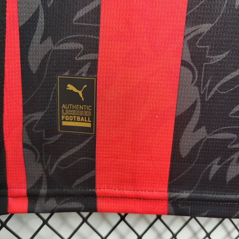AC Milan Christian Pulisic 11 Home Soccer Jersey 2025-2026