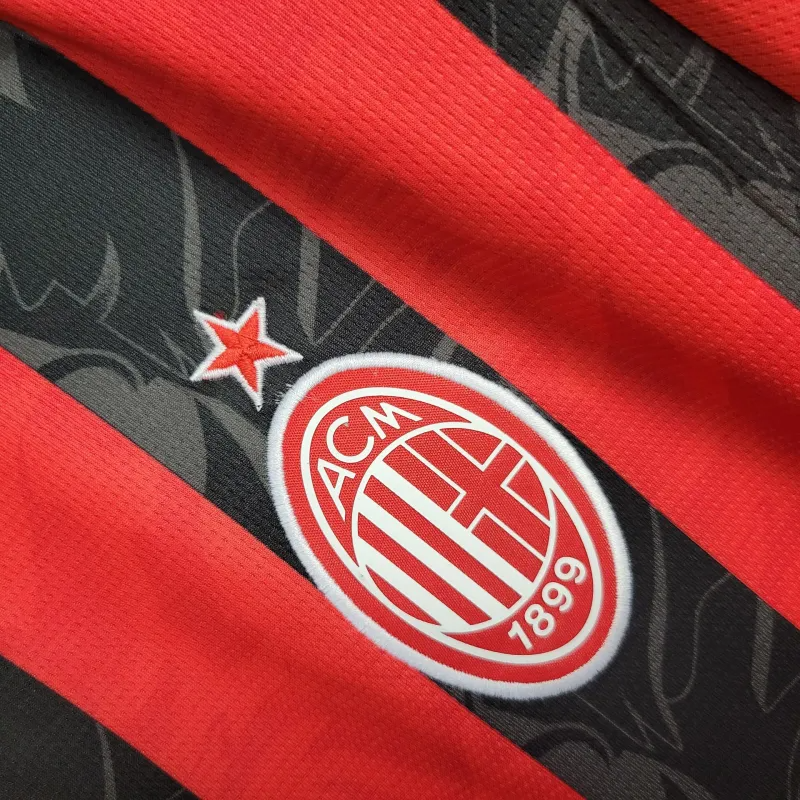 AC Milan Christian Pulisic 11 Home Soccer Jersey 2025-2026